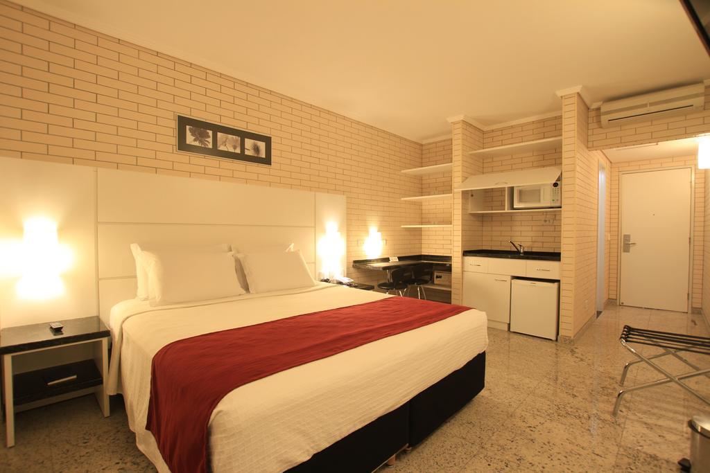 Hotel Confiance Prime Batel Curitiba Rum bild